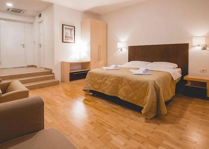Slovenian House Vida